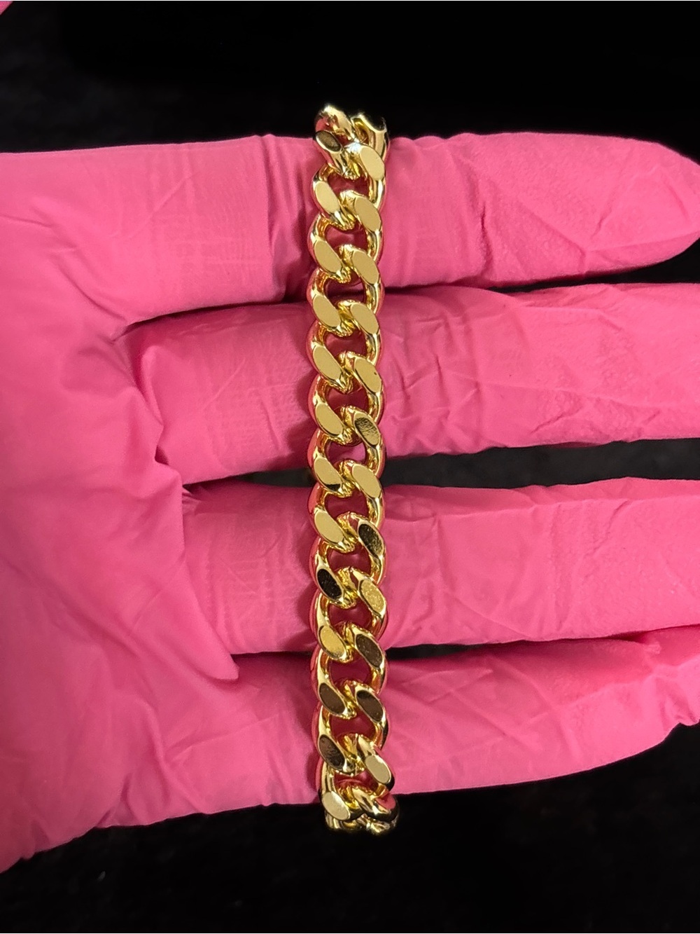8.3mm Yellow Gold Cuban Link Bracelet 8 in. - Picture 10 of 10